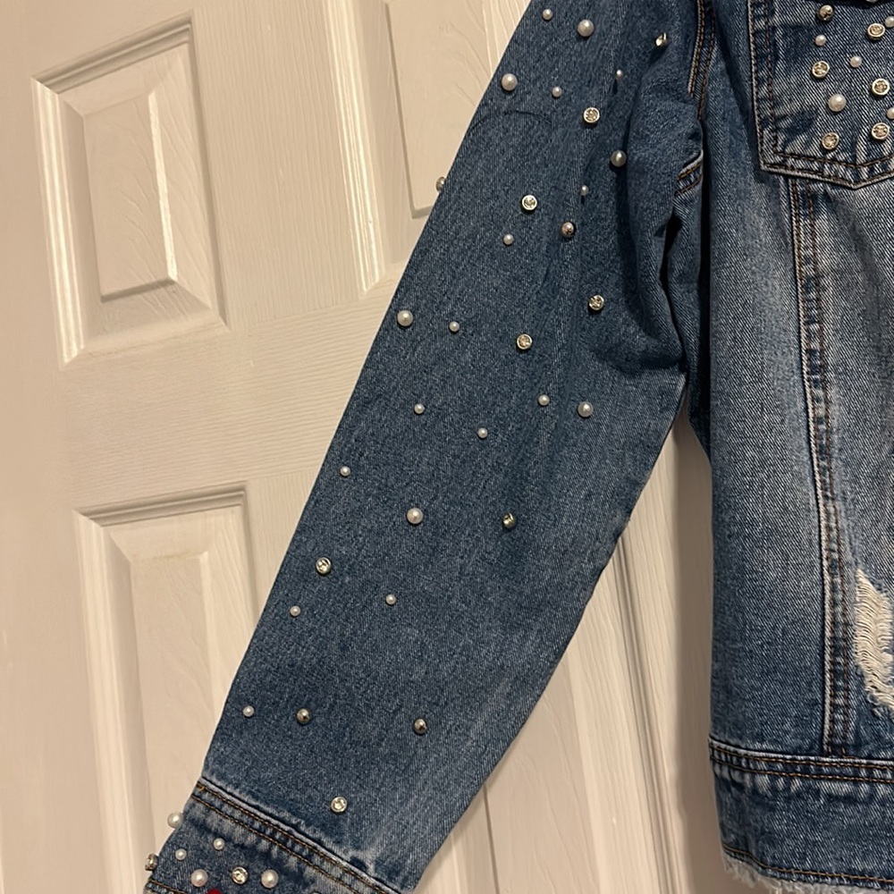 Denim jacket - Picture 2 of 3